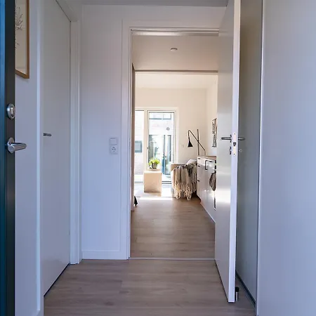 Daire Cozy Flats - Strandpromenaden Townhouse 2 *